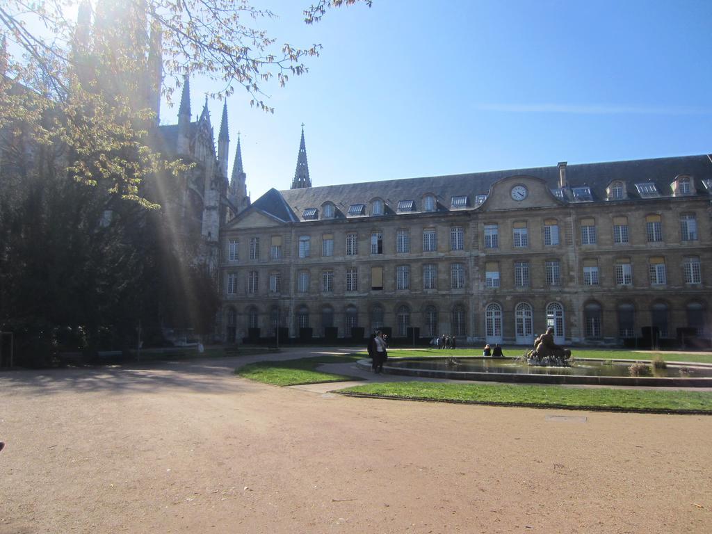 Gite De La Rougemare Rouen Exterior foto